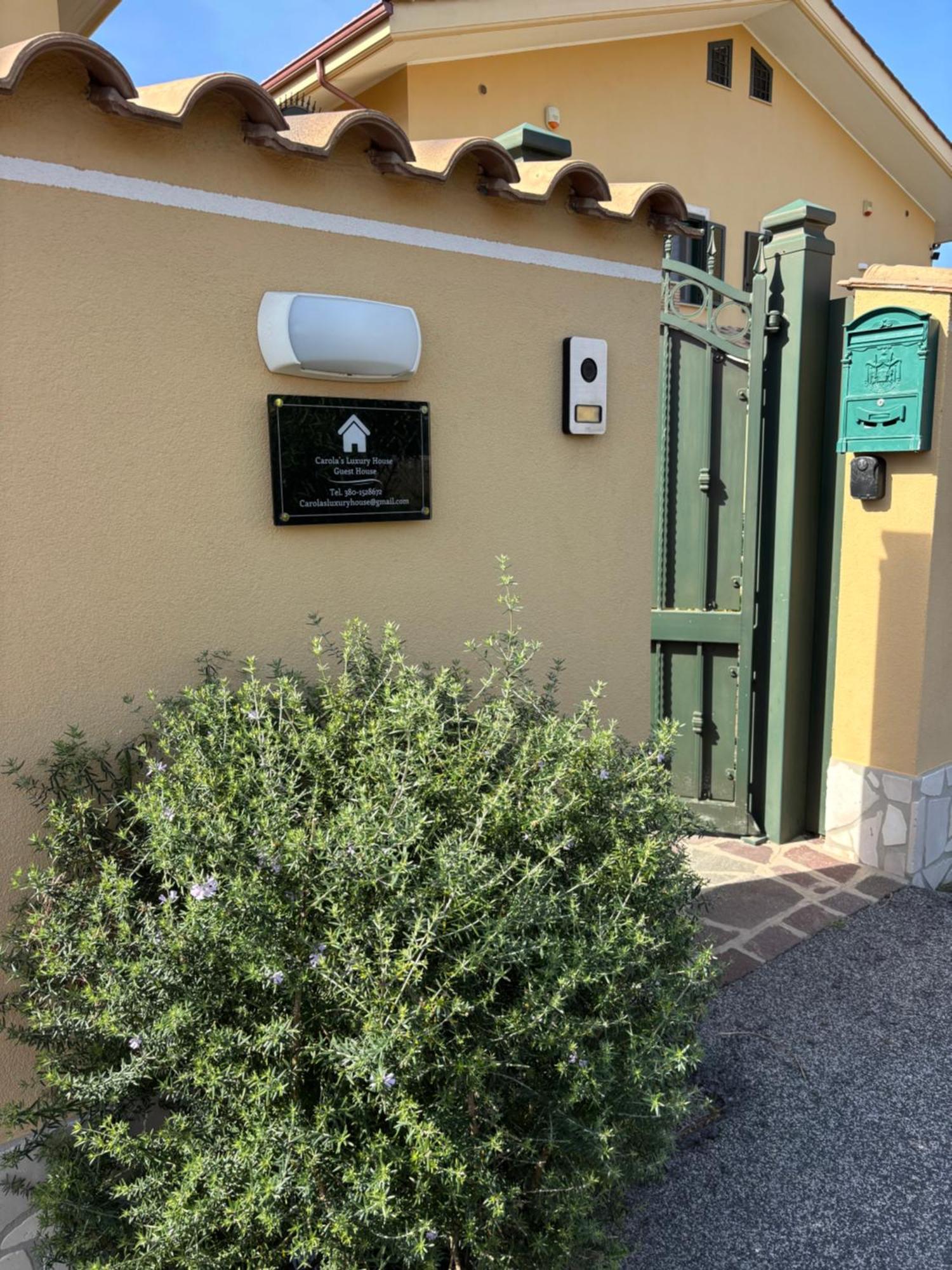 Carolas Luxury House Fiumicino Eksteriør bilde